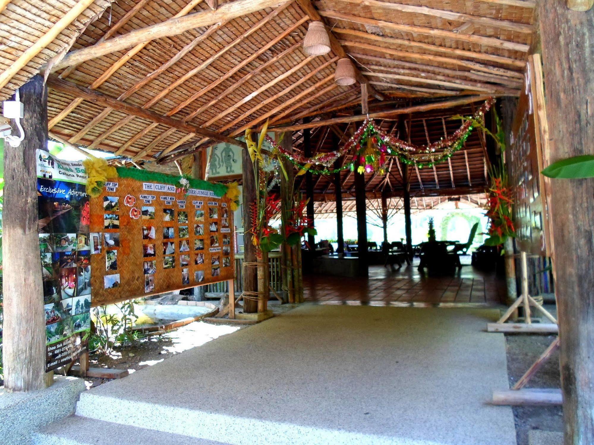 The Cliff & River Jungle Resort Phanom Buitenkant foto